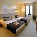 Montanya 4*