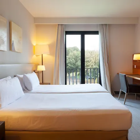 Montanya Hotel