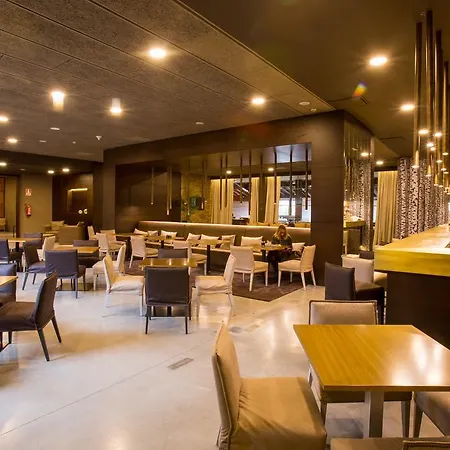 Hotel Montanya 4*