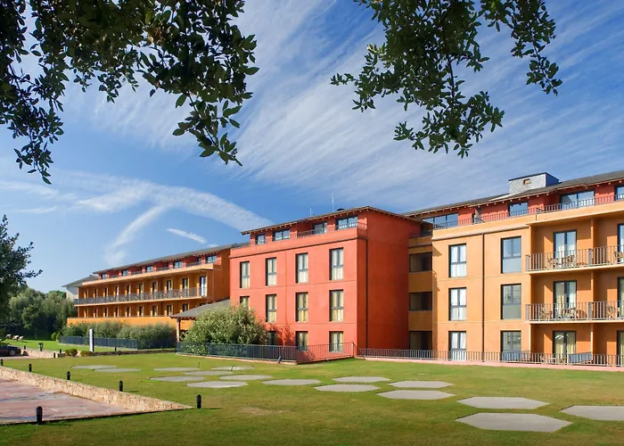 Montanya Hotel