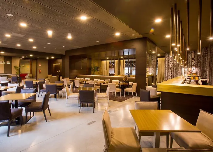 Hotel Montanya 4*