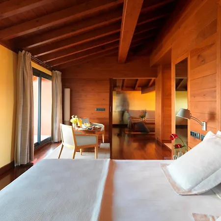 Hotel Montanyà Hotel&lodge