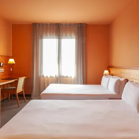 Montanyà Hotel&lodge Hotel