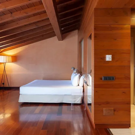 Hotel Montanyà Hotel&lodge