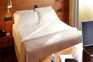 Montanyà Hotel&lodge Hotel 4*
